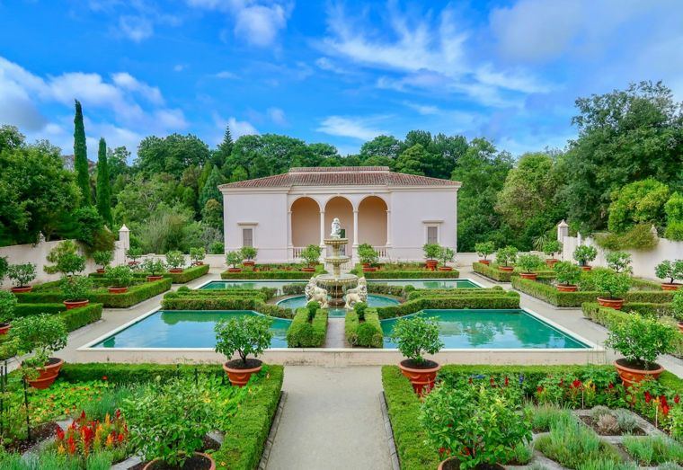 The Italian Renaissance Garden at Hamilton Gardens